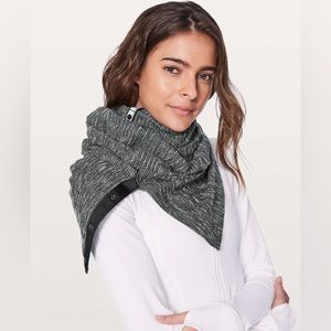Lululemon coco pique vinyasa scarf
